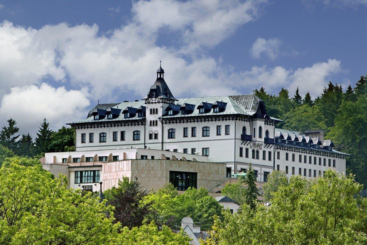 Chateau Monty Hotel