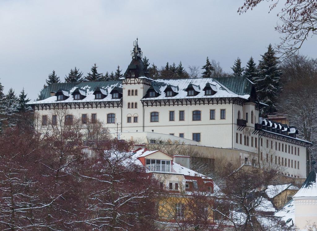 Chateau Monty Hotel